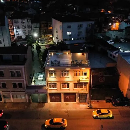 Waterfront Apartment By The Tram - Terrace With Dome & Golden Horn View In Fatih Istanbul Exterior foto