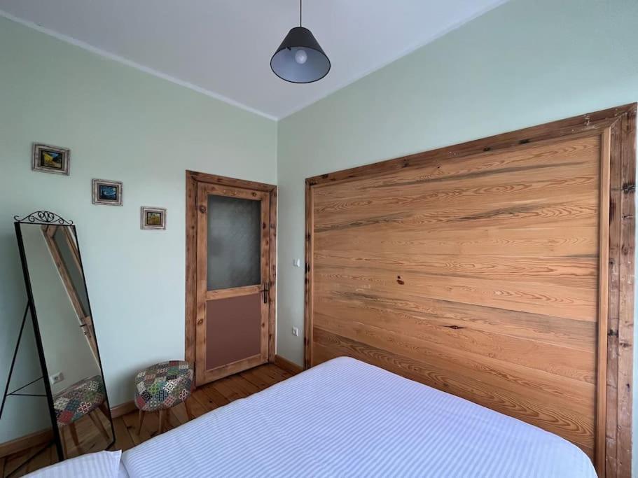 Waterfront By The Tram - Terrace With Dome & Golden Horn View In Fatih Apartament