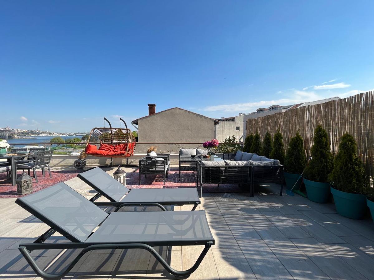 Appartement Waterfront By The Tram - Terrace With Dome & Golden Horn View In Fatih Istanboel