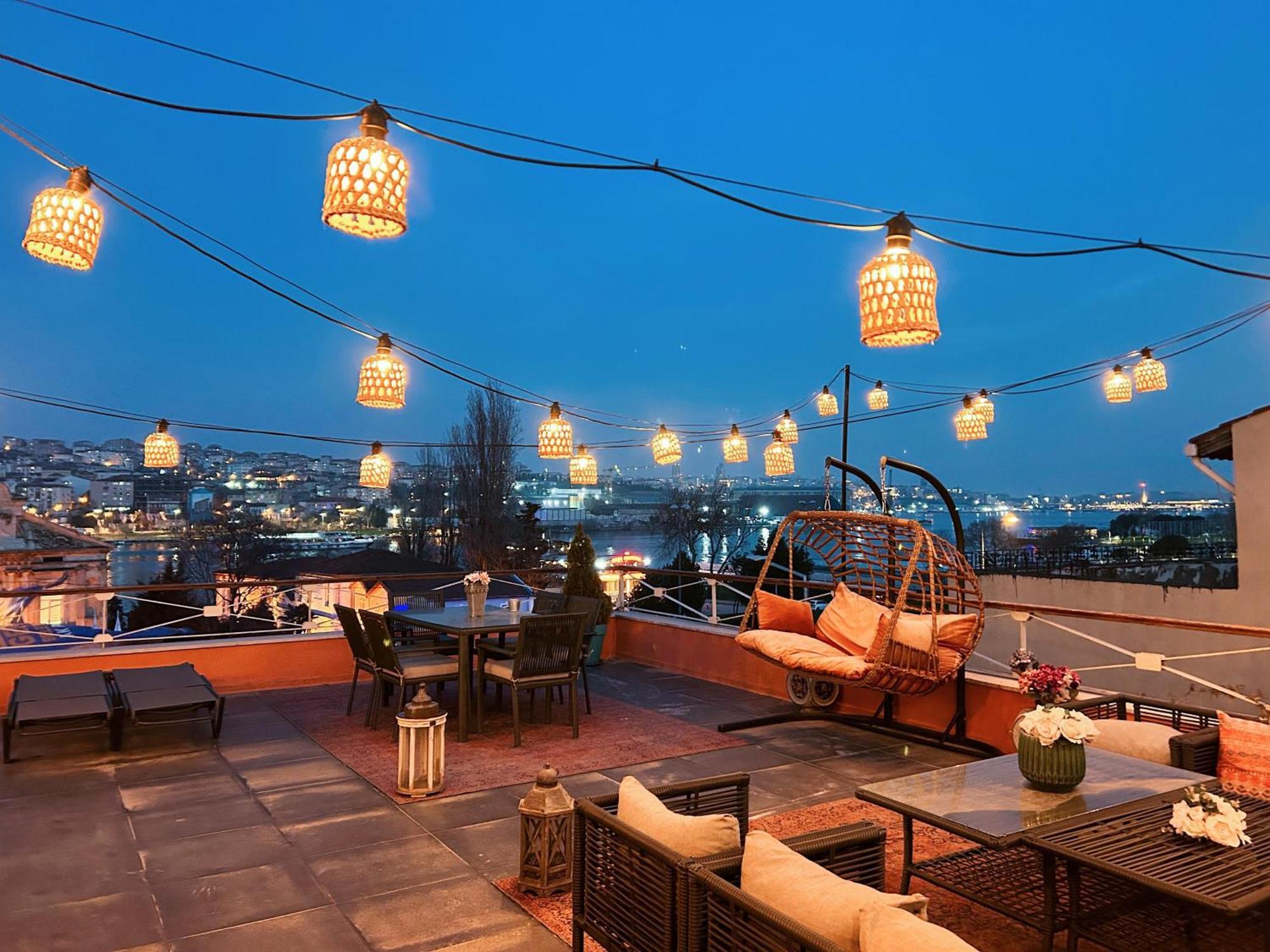Apartament Waterfront By The Tram - Terrace With Dome & Golden Horn View In Fatih *