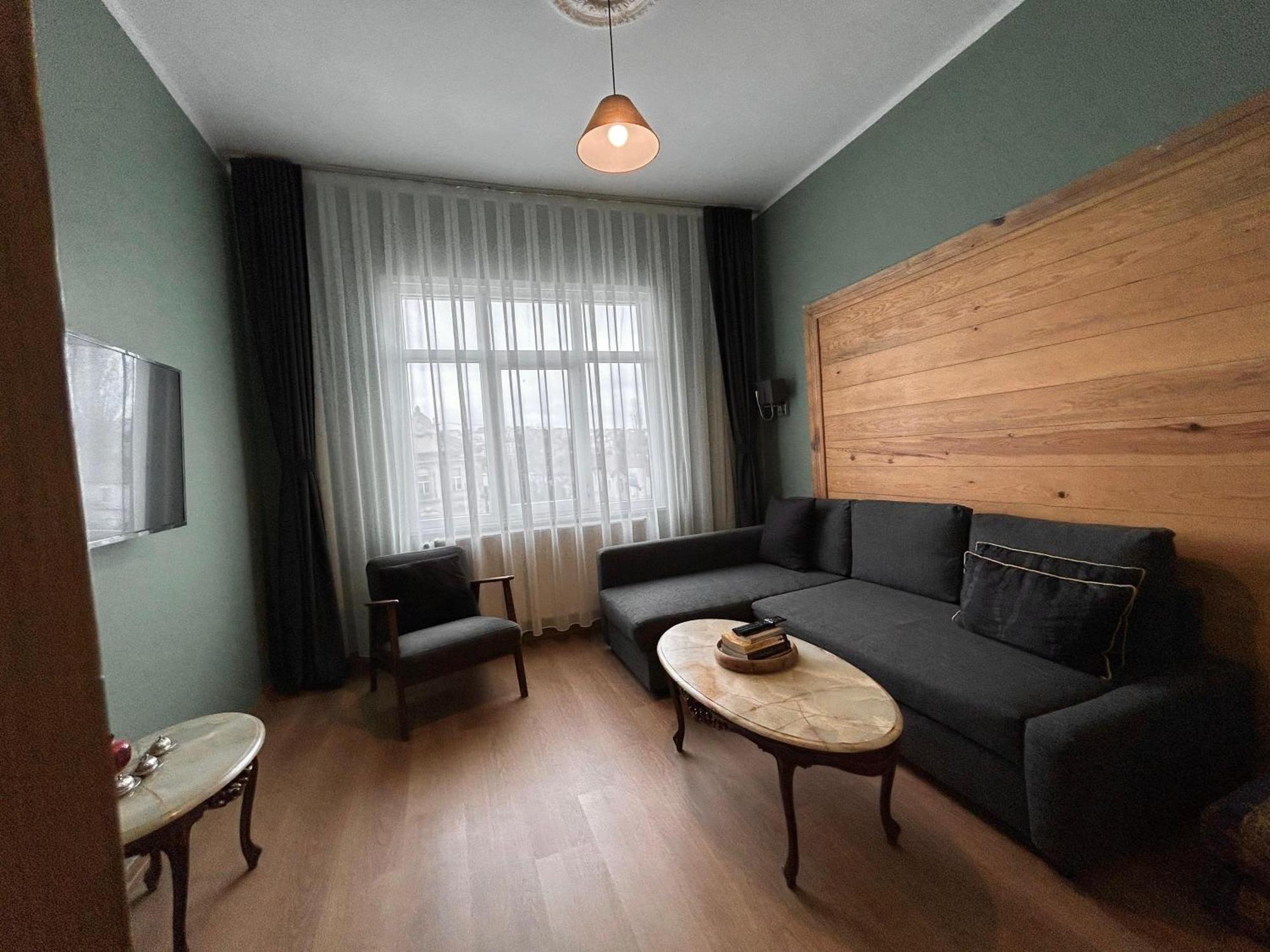Waterfront By The Tram - Terrace With Dome & Golden Horn View In Fatih Apartament Istanbul