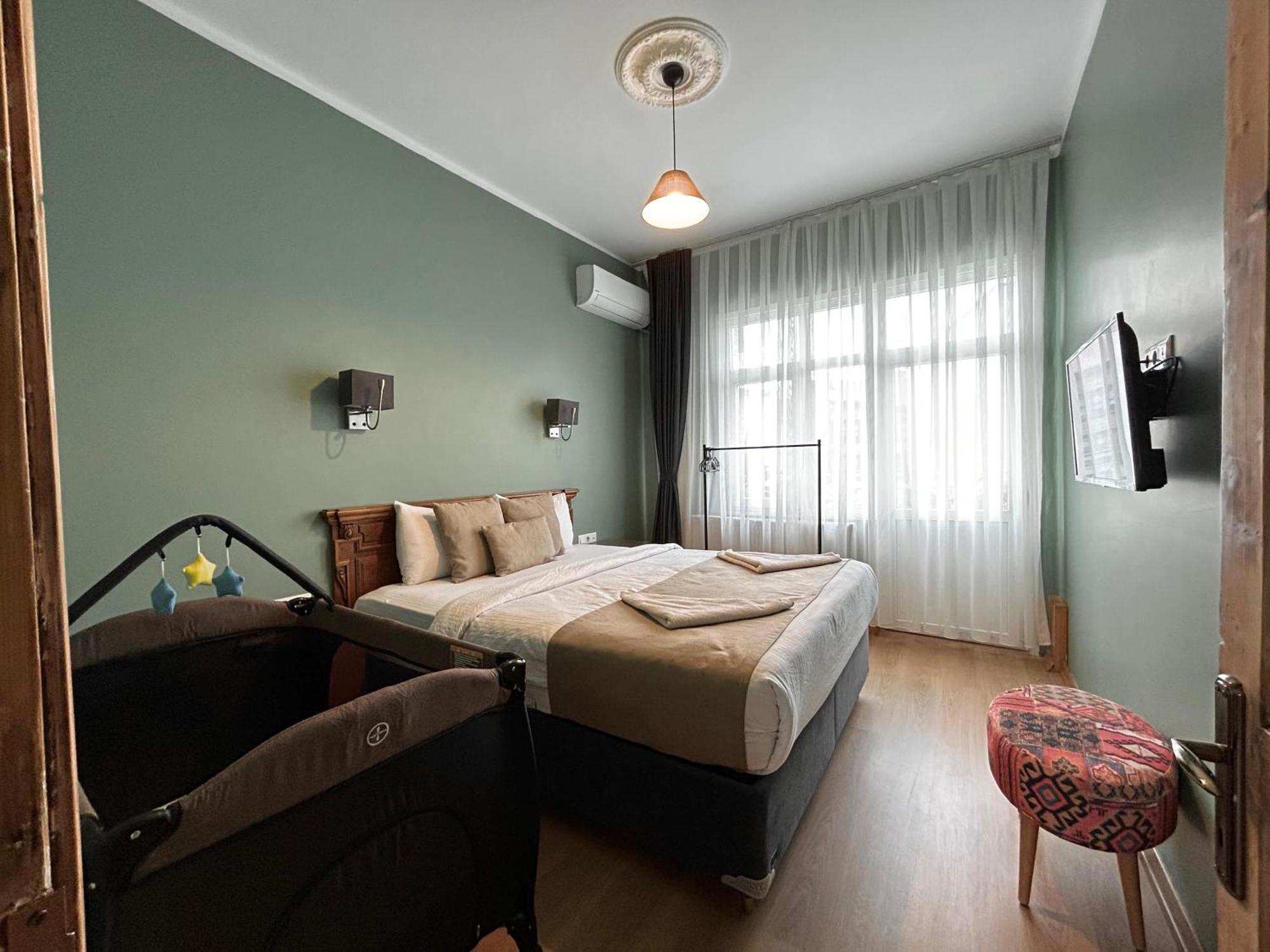 Waterfront By The Tram - Terrace With Dome & Golden Horn View In Fatih Appartement Istanboel