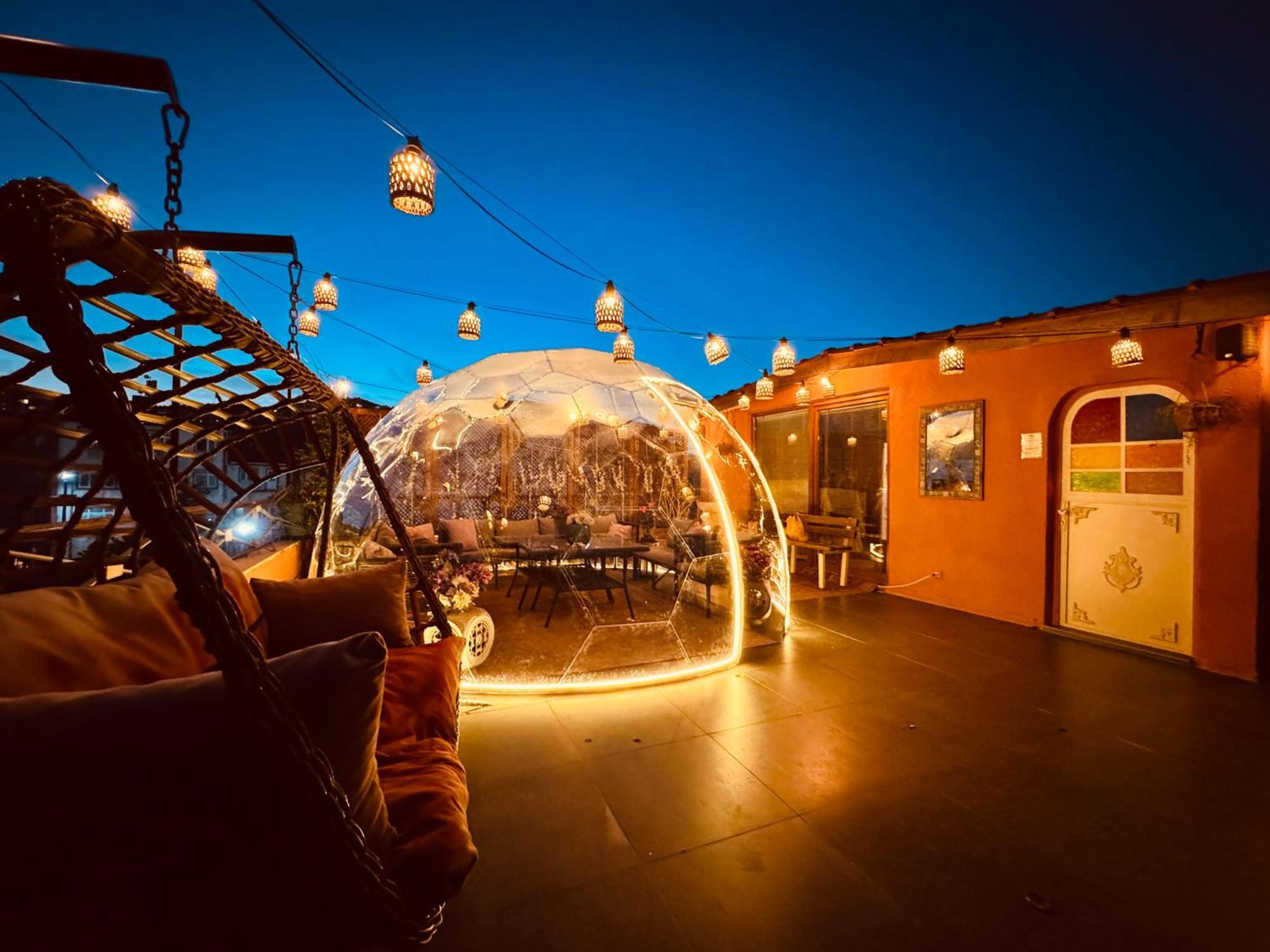 Waterfront By The Tram - Terrace With Dome & Golden Horn View In Fatih Apartament