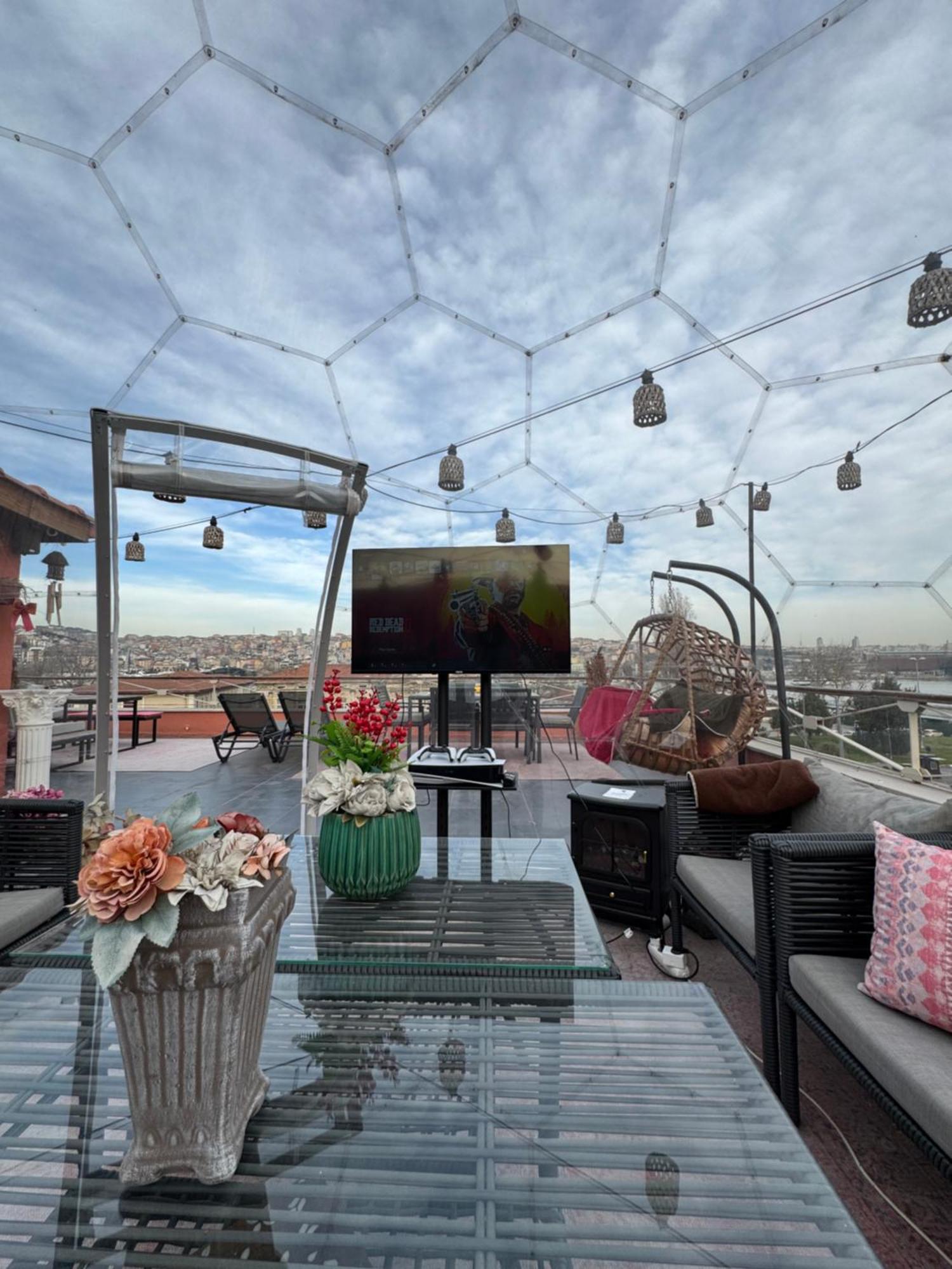 Apartament Waterfront By The Tram - Terrace With Dome & Golden Horn View In Fatih *
