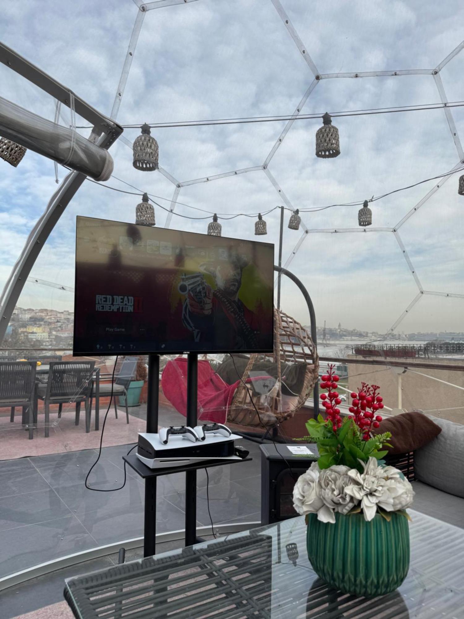 Apartament Waterfront By The Tram - Terrace With Dome & Golden Horn View In Fatih Istanbul